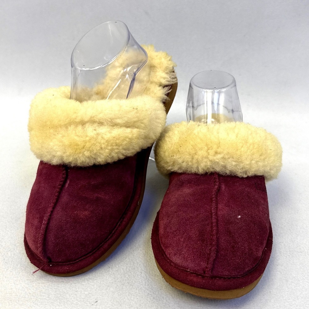 LL Bean Wicked Good Slippers Womens 6 Burgundy Suede Shearling Scuff 293107
